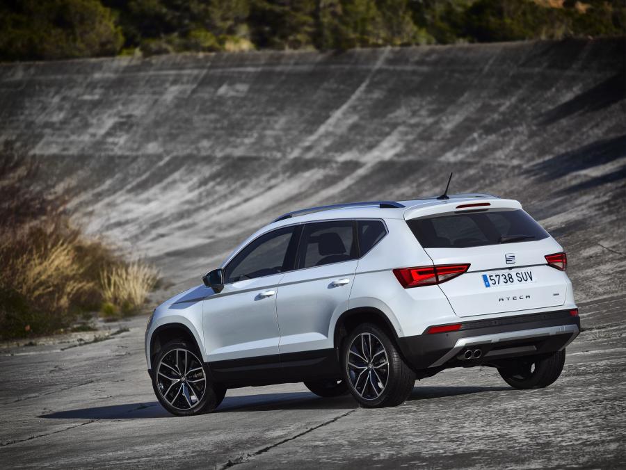  Seat Ateca 2016 года  (фото 29 из 47)